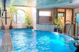 Detached house for rent in Riga, 400.00m2