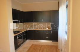 Detached house for rent in Jurmala, 180.00m2
