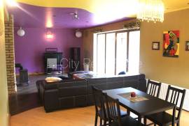 Detached house for rent in Riga district, 243.00m2