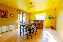 Detached house for rent in Riga district, 243.00m2