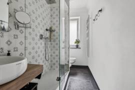Luxury 2-room apartment with Garden next to Zionskirchplatz & Weinbergspark