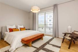 Brand-new 4-room family home with two cosy terraces in Friedrichshain