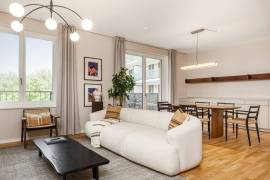 Brand-new 4-room family home with two cosy terraces in Friedrichshain