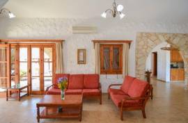 Traditional Stone Bungalow - Neo Chorio, Polis Chrysochous, Paphos