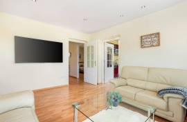 WONDERFUL VILLA NEAR THE CENTRE OF CIUDAD QUESADA