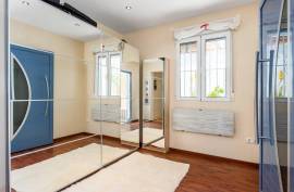 WONDERFUL VILLA NEAR THE CENTRE OF CIUDAD QUESADA