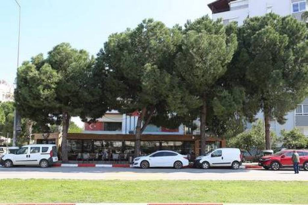 Prime Commercial Property with High Business Potential in Konyaaltı, Antalya