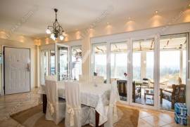 House 180 sq.m for sale