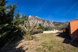 House 180 sq.m for sale
