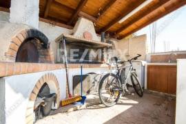 House 180 sq.m for sale