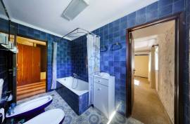 4 + 1 bedroom villa with a lot of potential located in Monchique