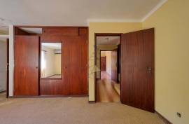 4 + 1 bedroom villa with a lot of potential located in Monchique