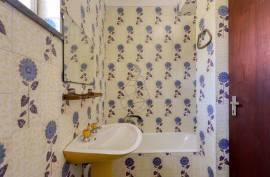 4 + 1 bedroom villa with a lot of potential located in Monchique