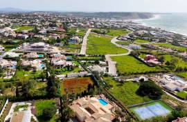 Land for construction of Luxury Villa in Praia da Luz, in Lagos