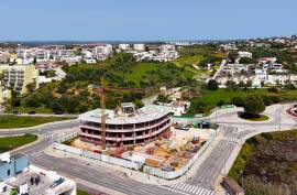 New 3 Bedroom Apartment with Pool and Sea Views located in Lagos, Meia Praia Beach