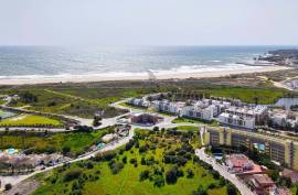 New 3 Bedroom Apartment with Pool and Sea Views located in Lagos, Meia Praia Beach