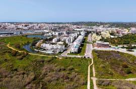 New 3 Bedroom Apartment with Pool and Sea Views located in Lagos, Meia Praia Beach