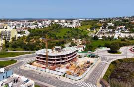 New 3 Bedroom Apartment with Pool and Sea Views located in Lagos, Meia Praia Beach