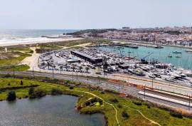 New 3 Bedroom Apartment with Pool and Sea Views located in Lagos, Meia Praia Beach