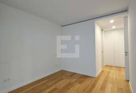Experience exclusivity by the sea in Vila Nova de Gaia Experience exclusivity by the sea in Vila Nova de Gaia