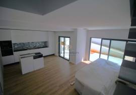 House T2+1 at 5 min. of Ferragudo Beaches