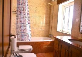 Charming farmhouse with an area of  5.540m2, 5 suites and 4 fireplaces