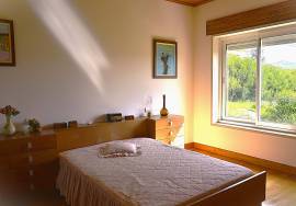 Charming farmhouse with an area of  5.540m2, 5 suites and 4 fireplaces