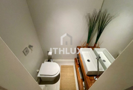 Great semi-furnished apartment, 106M², for sale, 3 bedrooms, 1 suite, 2 parking spaces, Petrópolis, POA/RS