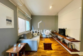 Great semi-furnished apartment, 106M², for sale, 3 bedrooms, 1 suite, 2 parking spaces, Petrópolis, POA/RS