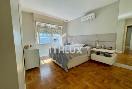 Great semi-furnished apartment, 106M², for sale, 3 bedrooms, 1 suite, 2 parking spaces, Petrópolis, POA/RS