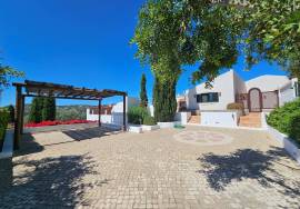 Charming Countryside 4-Bedroom Villa with panoramic views near São Brás de Alportel
