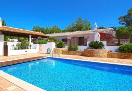Charming Countryside 4-Bedroom Villa with panoramic views near São Brás de Alportel