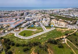 Plot of land with 559 m2 inserted in a new and noble urbanization located in Albufeira