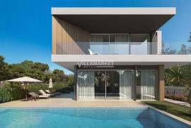 Plot of land with 559 m2 inserted in a new and noble urbanization located in Albufeira