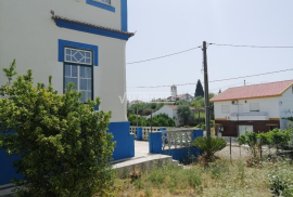 Farm V10 of the bank with 710 m2 of land located in Mouriscas near Abrantes