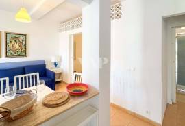 Opportunity - 1 bedroom villa with communal pool, Vilamoura
