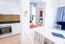 Opportunity - 1 bedroom villa with communal pool, Vilamoura