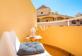Renovated 3 Bedroom Apartment in Condominium with Swimming Pool, Sector 5 – Vilamoura