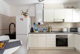 2 bedroom semi-detached house with garden and local accommodation license in Albufeira