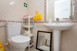 2 bedroom semi-detached house with garden and local accommodation license in Albufeira