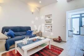 VILLA - 2 BEDROOMS - TERRACE - BAIXA