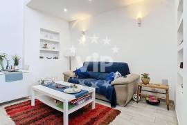 VILLA - 2 BEDROOMS - TERRACE - BAIXA