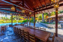 Luxury 8 Bed Frontline Villa For sale in Rio de Janeiro