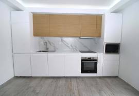 2 Bedroom Apartment | Renewed | central area of Quarteira