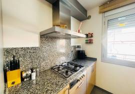 Bright flat two minutes from the sea