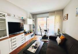 Bright flat two minutes from the sea