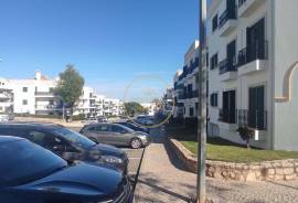 2 Bedroom Apartment Furnished and equipped, Air conditioning and Garage Parking! Close to the beach and golf course!