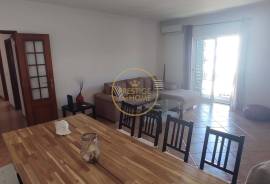 2 Bedroom Apartment Furnished and equipped, Air conditioning and Garage Parking! Close to the beach and golf course!