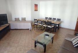 2 Bedroom Apartment Furnished and equipped, Air conditioning and Garage Parking! Close to the beach and golf course!