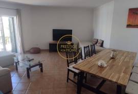 2 Bedroom Apartment Furnished and equipped, Air conditioning and Garage Parking! Close to the beach and golf course!